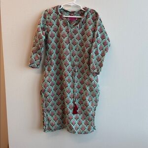 Block Pattern Tunic w Red and Green Flower Pattern